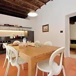 Residenza Torre Vecchiarelli - 3 Apartment Rome